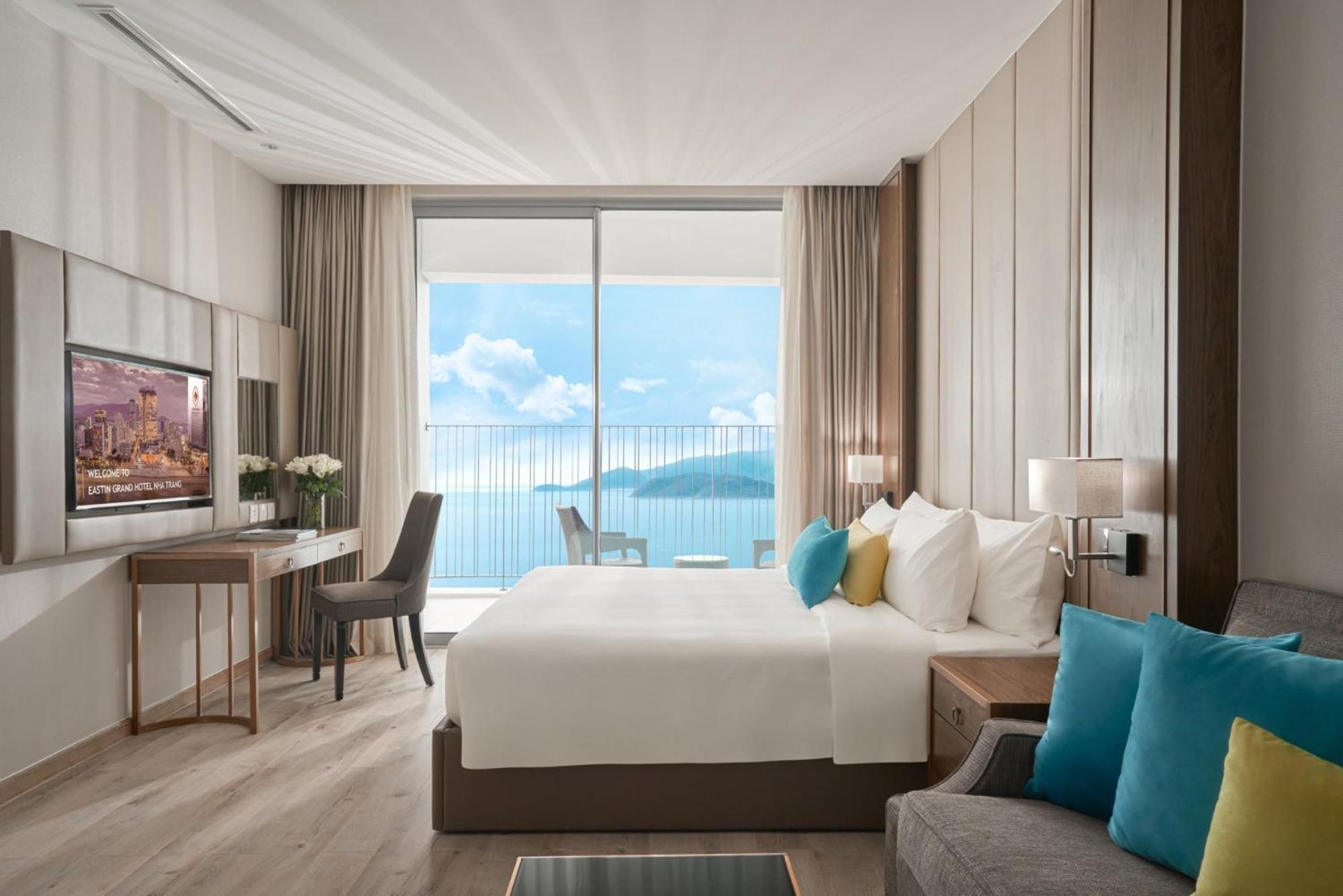 Panorama Oceanfront Suite Nha Trang Buitenkant foto